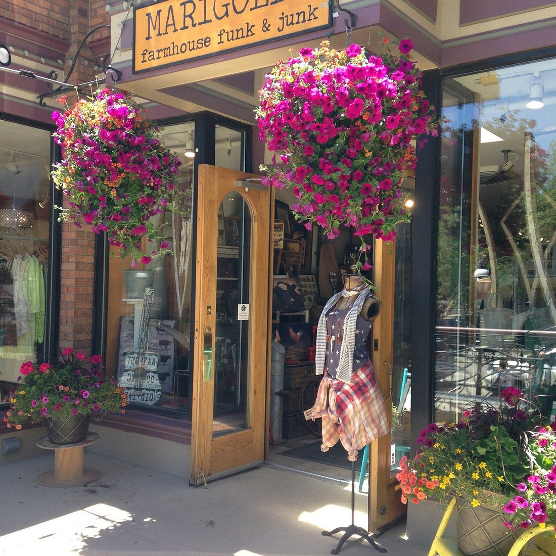 My fan-girl to shop artist at Marigolds
