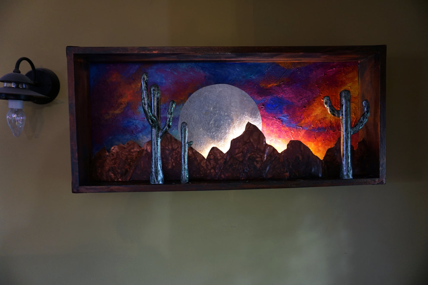 Camelback Glo